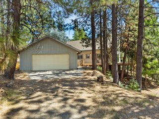 5671 Lago Ln, Garden Valley, CA 95633