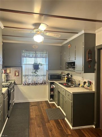 820 Gay AVE, Portsmouth, VA 23701