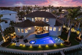 7815 9TH AVENUE S, St Petersburg, FL 33707