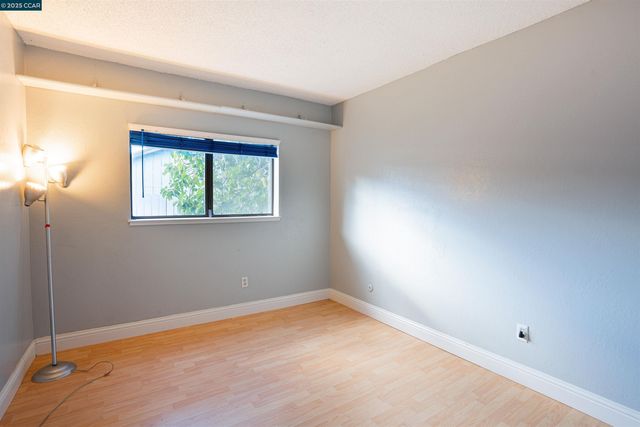 1993 Calaveras Dr, Bay Point, CA 94565