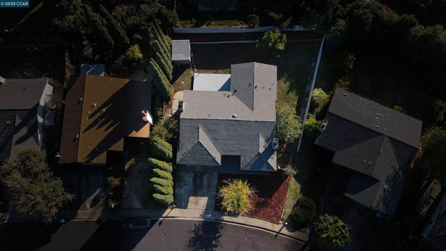 1993 Calaveras Dr, Bay Point, CA 94565