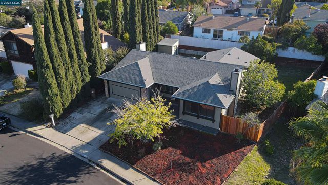 1993 Calaveras Dr, Bay Point, CA 94565