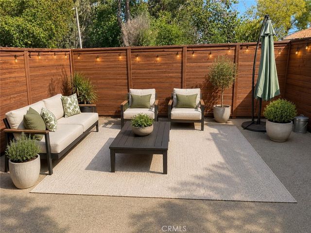 4225 Via Arbolada 504, Los Angeles, CA 90042