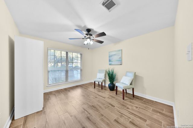 9618 Geronimo Path, San Antonio, TX 78254