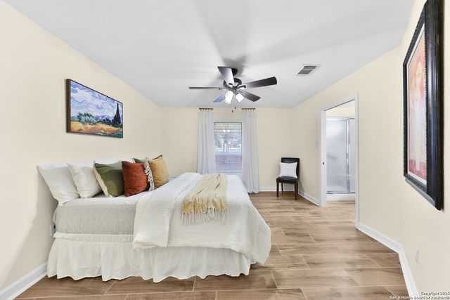 9618 Geronimo Path, San Antonio, TX 78254