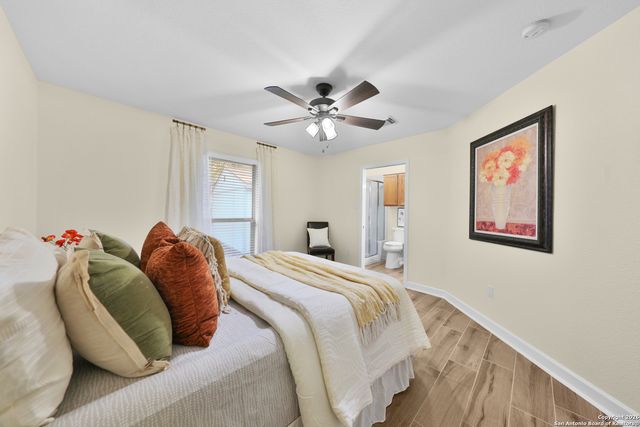 9618 Geronimo Path, San Antonio, TX 78254