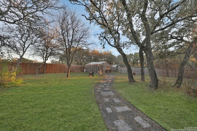 9618 Geronimo Path, San Antonio, TX 78254