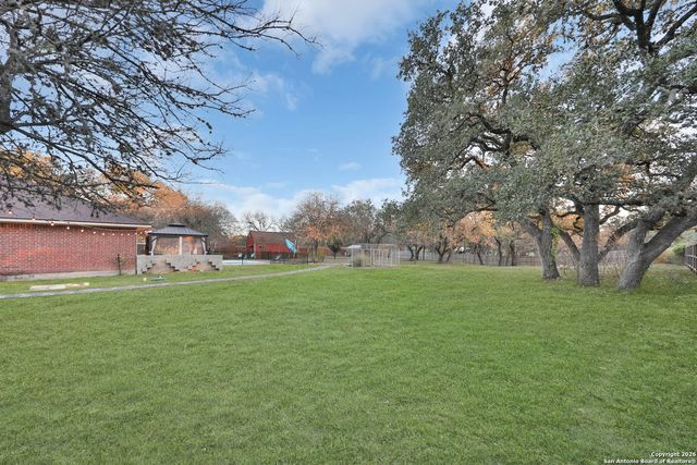 9618 Geronimo Path, San Antonio, TX 78254