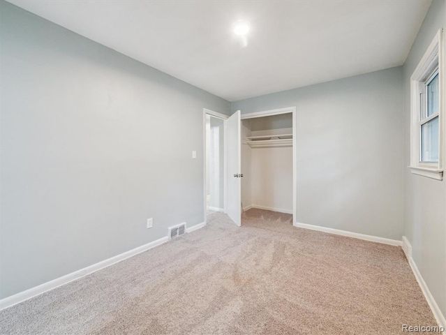 23161 Gardner Street, Oak Park, MI 48237