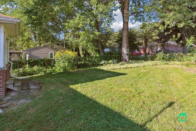 23161 Gardner Street, Oak Park, MI 48237