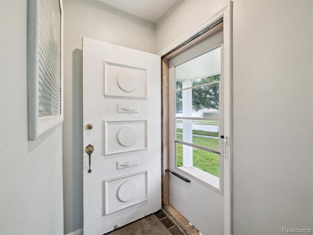 23161 Gardner Street, Oak Park, MI 48237