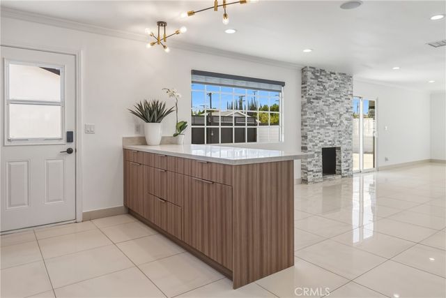 7814 Mclaren Avenue, West Hills, CA 91304