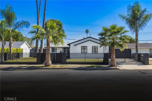 7814 Mclaren Avenue, West Hills, CA 91304