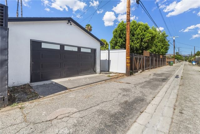 7814 Mclaren Avenue, West Hills, CA 91304