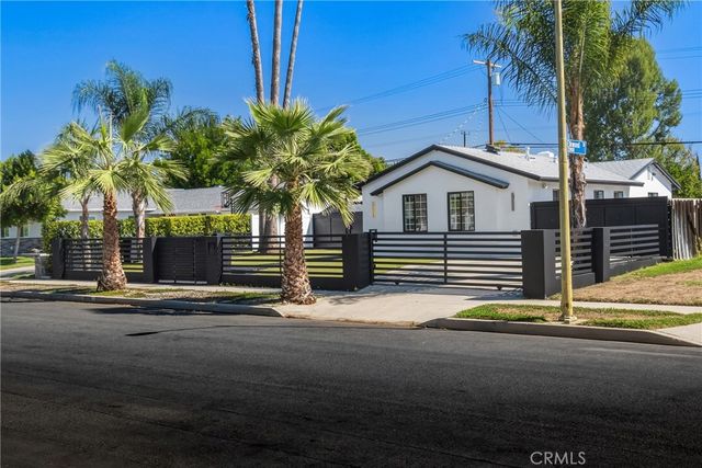 7814 Mclaren Avenue, West Hills, CA 91304