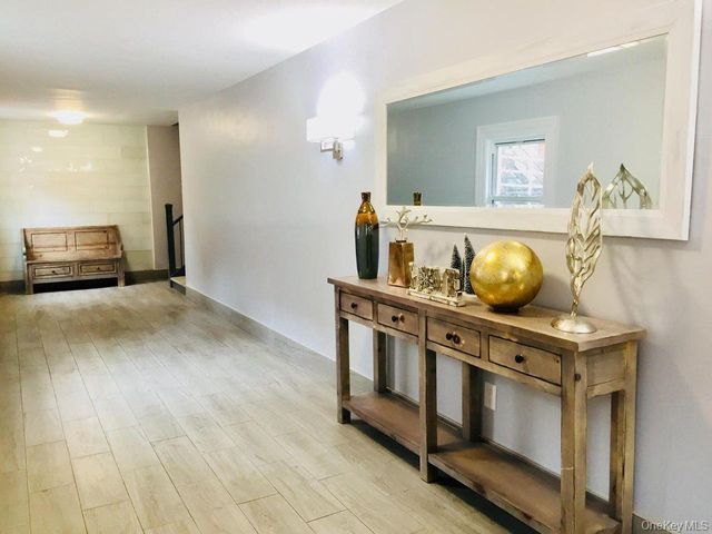 196 Martine Avenue 3C, White Plains, NY 10601