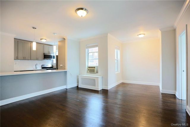 196 Martine Avenue 3C, White Plains, NY 10601