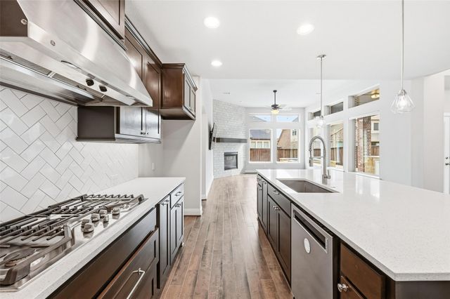 1104 Cordova Street, Mansfield, TX 76063