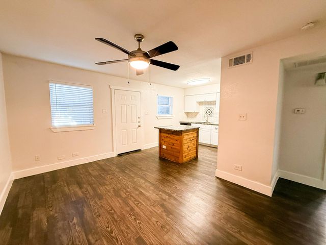 5928 Fletcher Avenue 1, Fort Worth, TX 76107