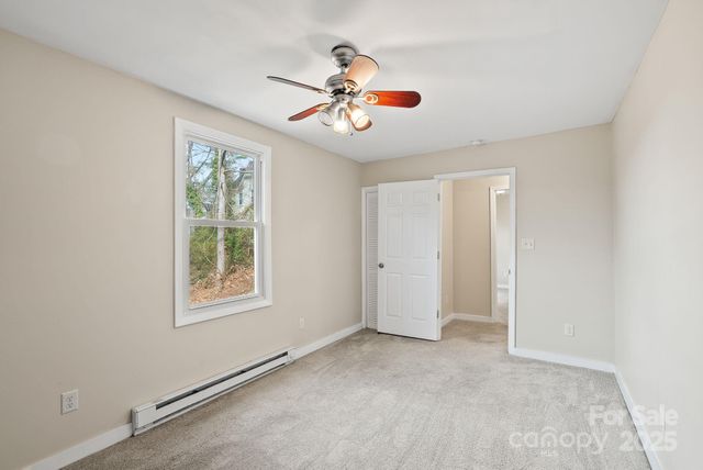 2 Worley Place, Asheville, NC 28806