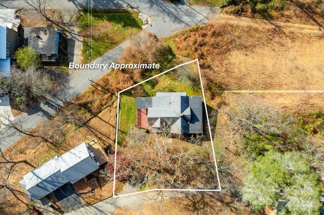 2 Worley Place, Asheville, NC 28806