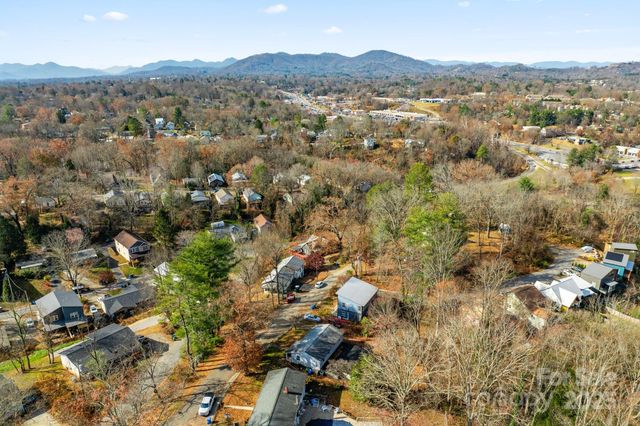 2 Worley Place, Asheville, NC 28806