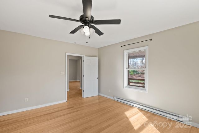 2 Worley Place, Asheville, NC 28806