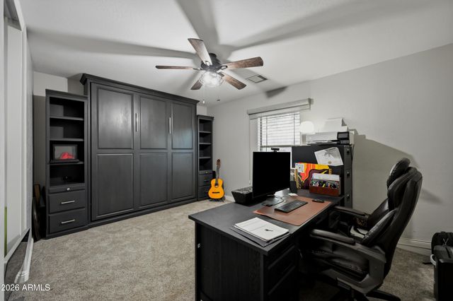 2049 E SHETLAND Drive, San Tan Valley, AZ 85140