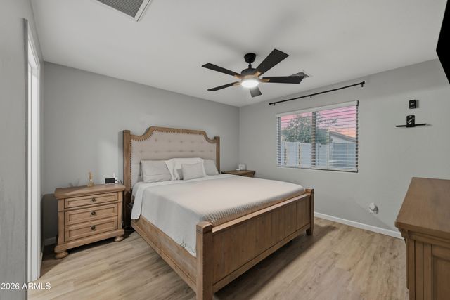 2049 E SHETLAND Drive, San Tan Valley, AZ 85140