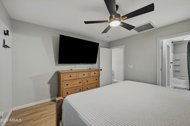 2049 E SHETLAND Drive, San Tan Valley, AZ 85140