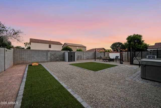 2049 E SHETLAND Drive, San Tan Valley, AZ 85140