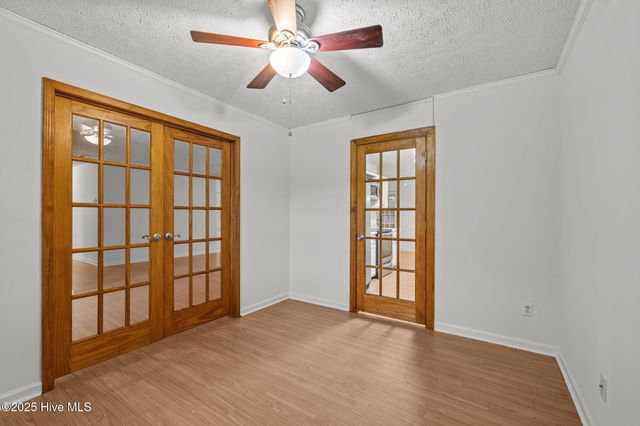 2000 Clark Court, Morehead City, NC 28557