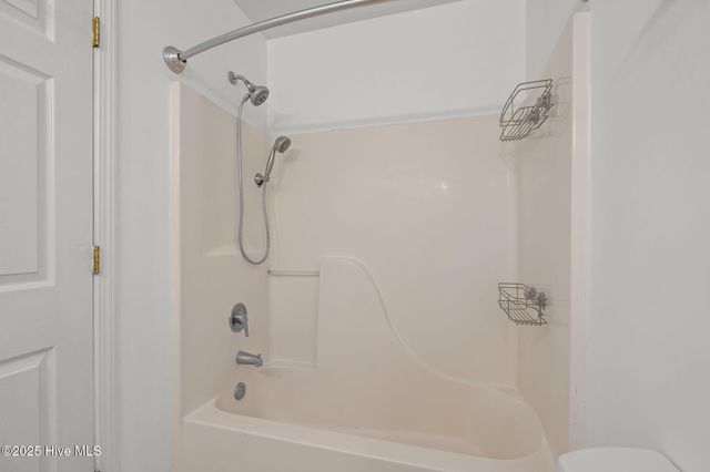 2000 Clark Court, Morehead City, NC 28557