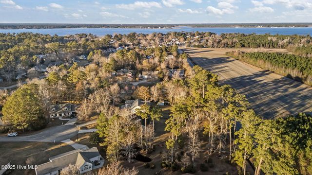 2000 Clark Court, Morehead City, NC 28557
