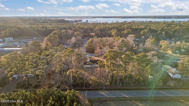 2000 Clark Court, Morehead City, NC 28557