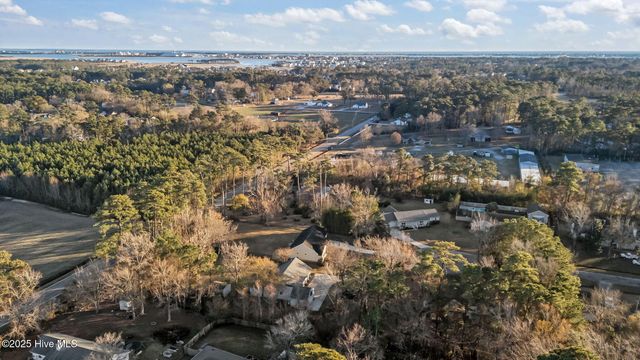 2000 Clark Court, Morehead City, NC 28557