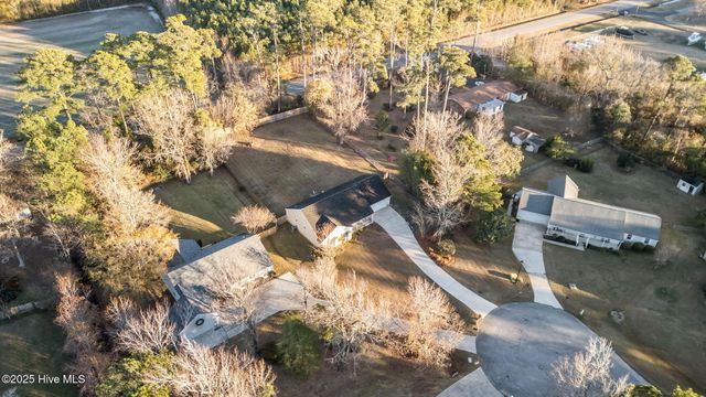 2000 Clark Court, Morehead City, NC 28557