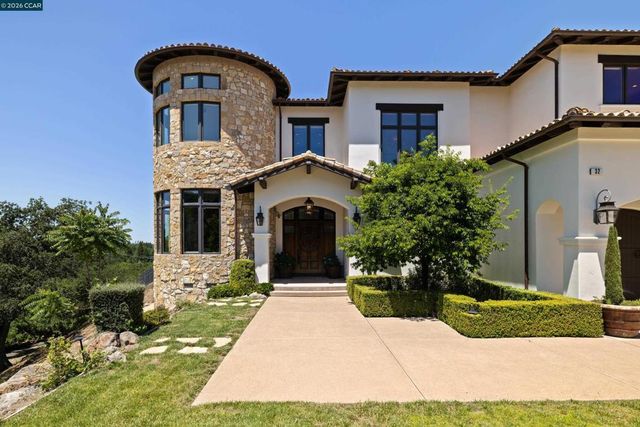 32 Copenhagen Ct, Alamo, CA 94507