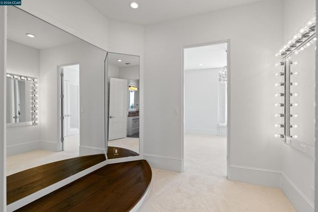 32 Copenhagen Ct, Alamo, CA 94507