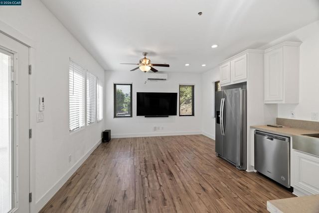 32 Copenhagen Ct, Alamo, CA 94507
