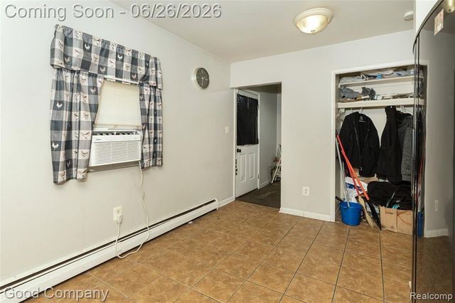 27081 Maywood Street, Roseville, MI 48066