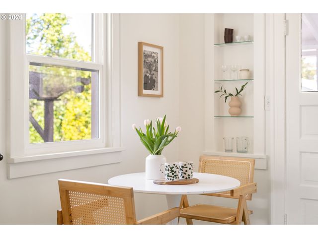 7816 N BELKNAP Ave, Portland, OR 97217