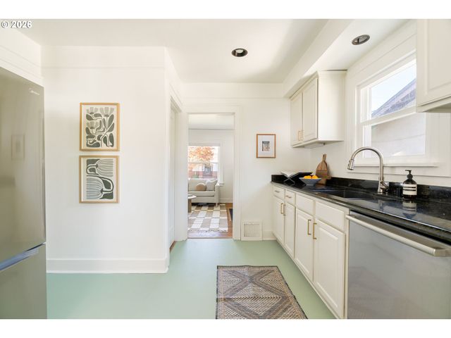 7816 N BELKNAP Ave, Portland, OR 97217