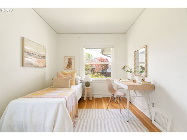 7816 N BELKNAP Ave, Portland, OR 97217