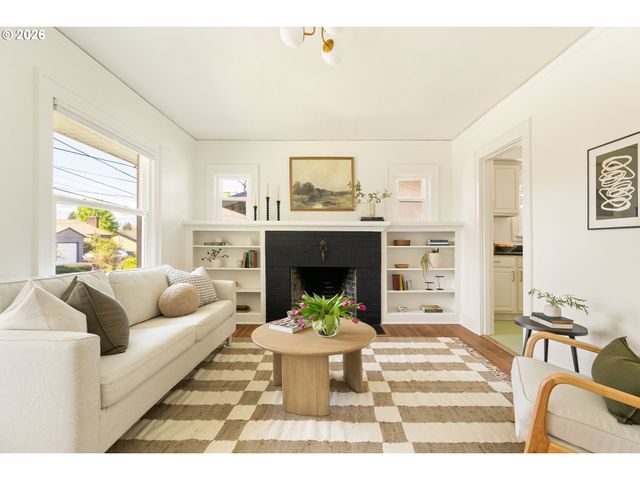 7816 N BELKNAP Ave, Portland, OR 97217