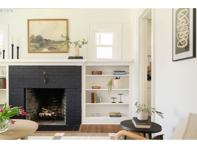 7816 N BELKNAP Ave, Portland, OR 97217