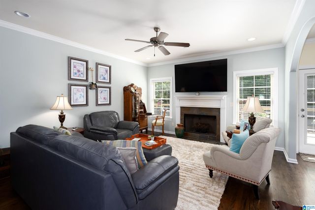 336 WILLOW LEAF CIRCLE, Chelsea, AL 35186