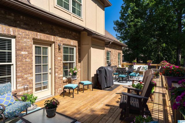 336 WILLOW LEAF CIRCLE, Chelsea, AL 35186