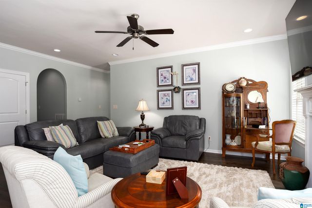 336 WILLOW LEAF CIRCLE, Chelsea, AL 35186