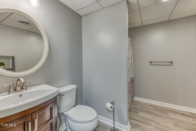 461 Little Switzerland Pvt Drive, Bristol, TN 37620